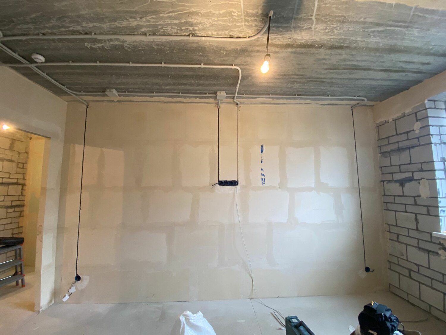 монтаж электропроводки, монтаж электропроводки в квартире, разводка электрики, электропроводка в квартире, электропроводка