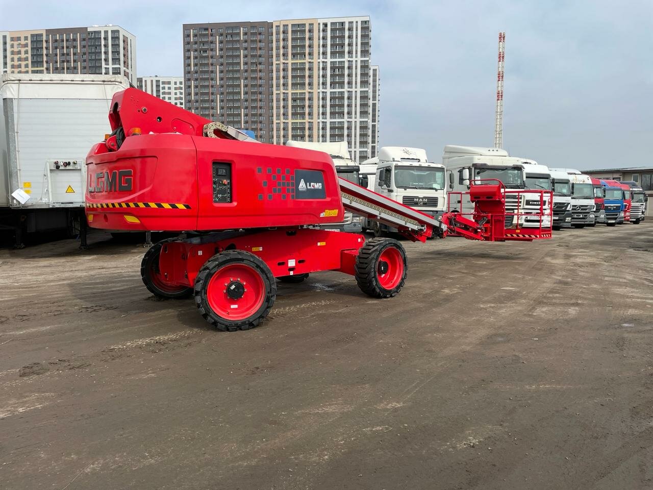 подъемник коленчатый manitou 200 atj, пиканиска подъемник, коленчатые подъемники, manitou 160 atj, коленчатый подъемник haulotte ha18px
