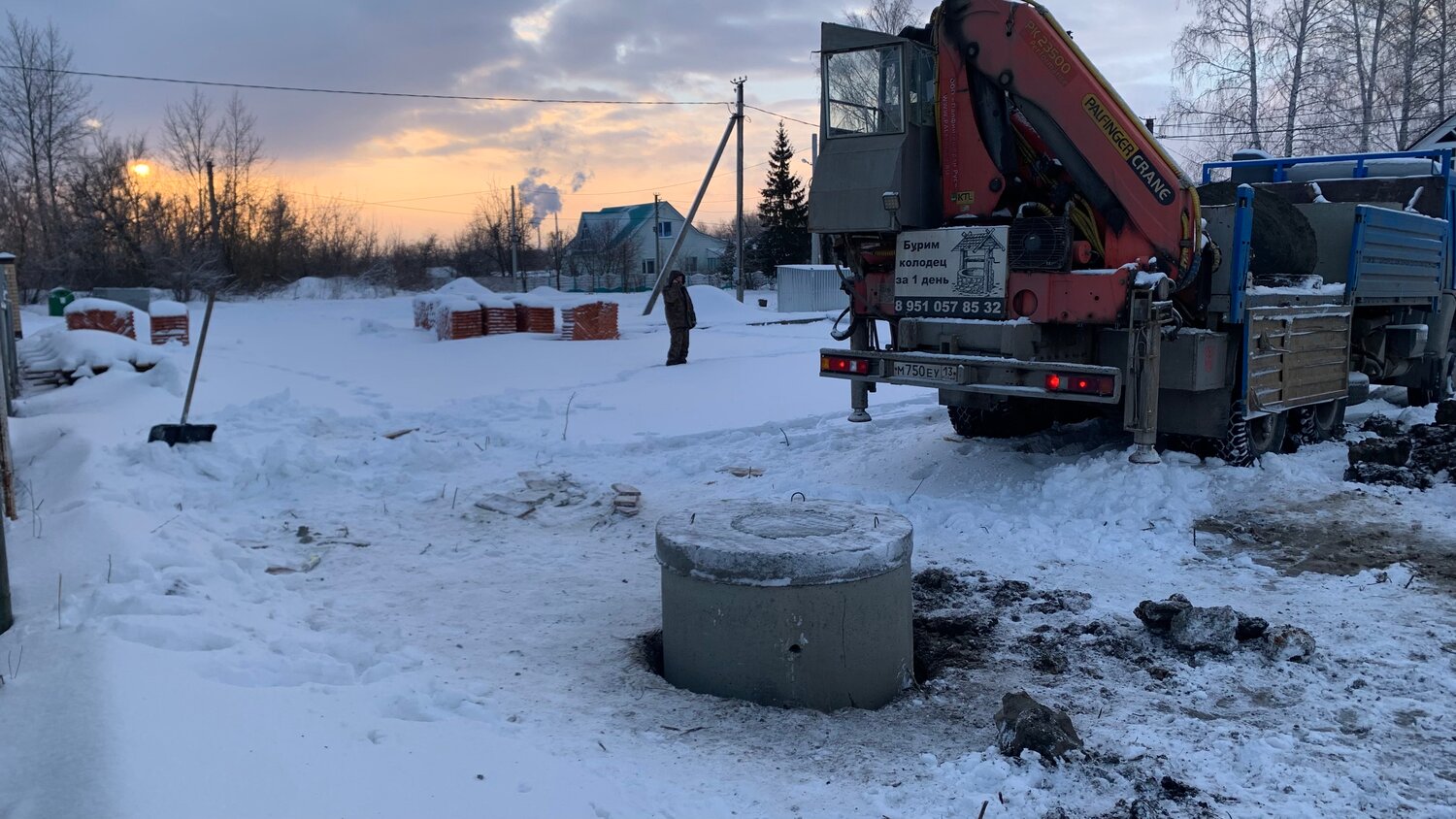 Копка колодца в Темникове - Земляные работы - Ремонт и строительство ...