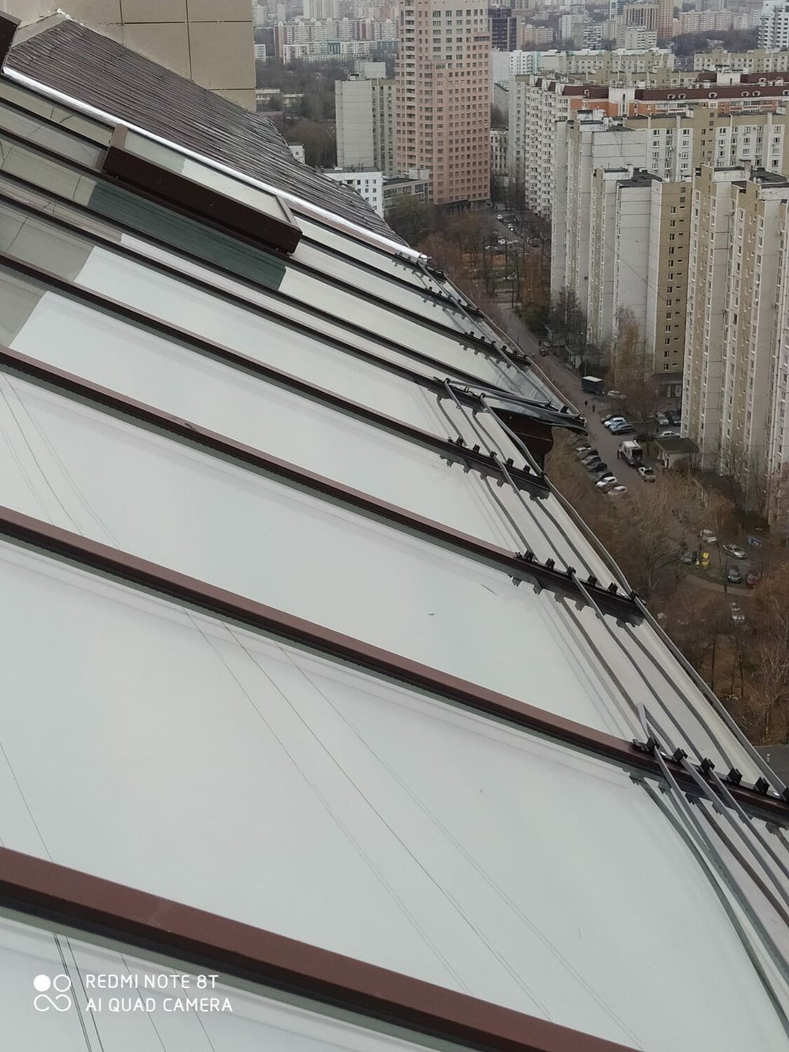 снегозадержатель для фальцевой кровли grand line, снегозадержатель для фальцевой кровли grand line ral 7024 3м, снегозадержатели для фальцевой кровли борге, снегозадержатели для фальцевой кровли, фальцевая кровля