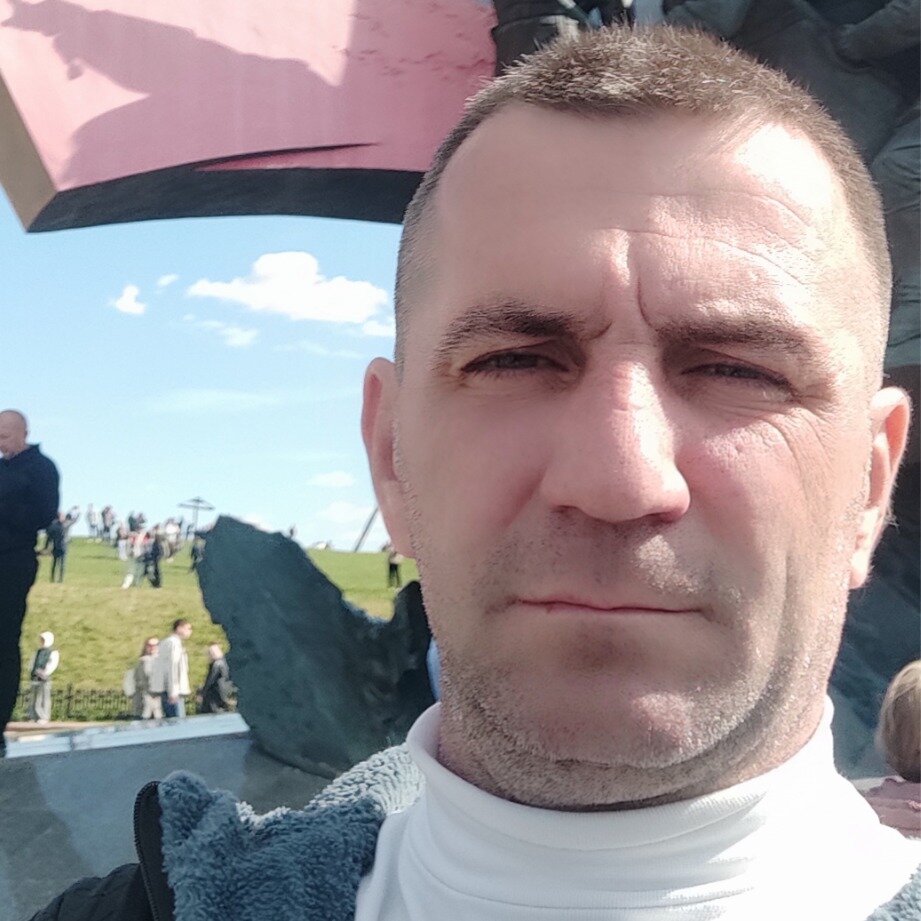 Юрий Викторович Ч.