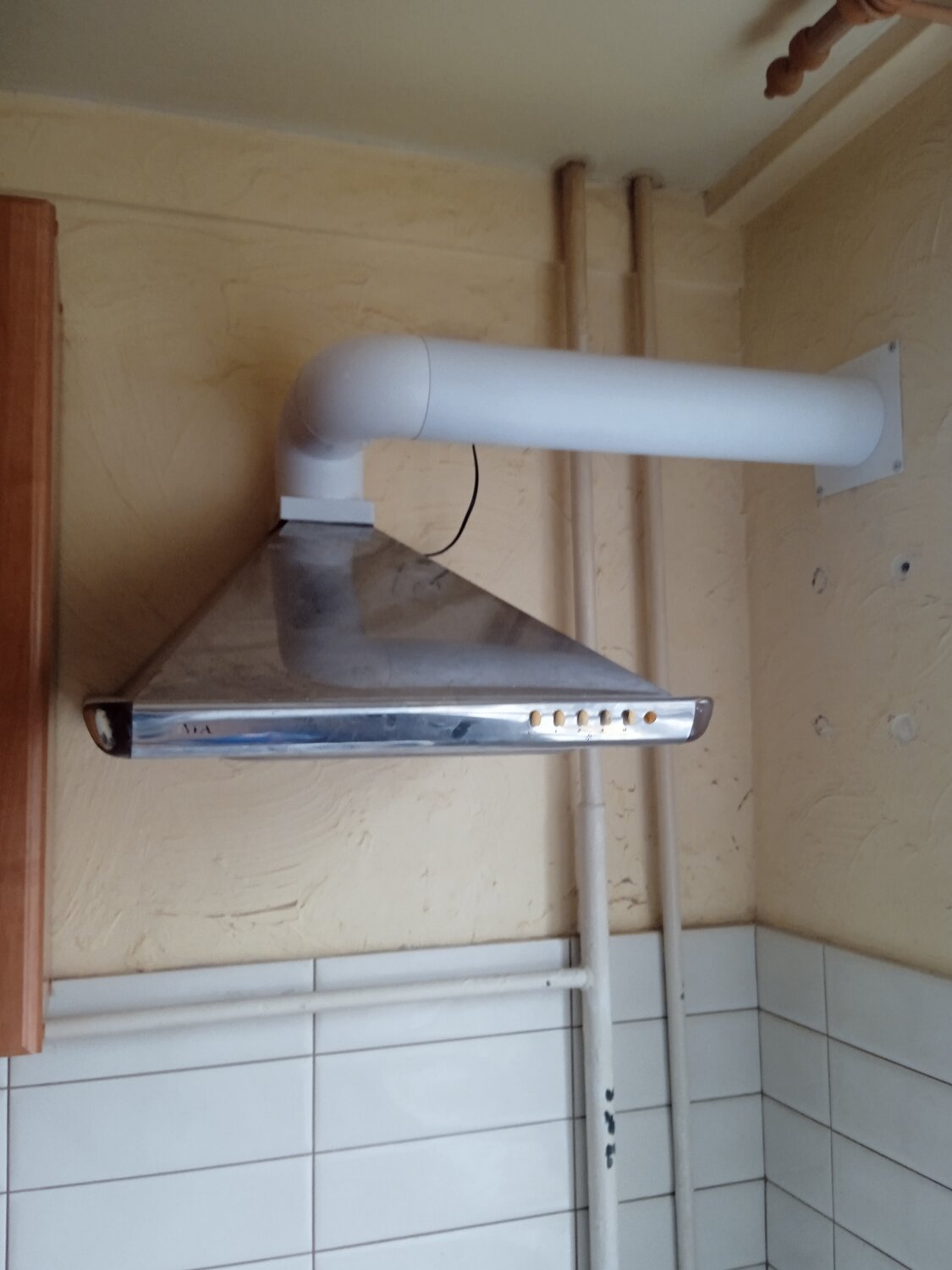 вытяжка без отвода в вентиляцию для кухни, вытяжка для кухни без отвода, вытяжка для кухни с воздуховодом, кухонная вытяжка с выводом в вентиляцию 60 teka c-63235-c, вытяжка для кухни с отводом