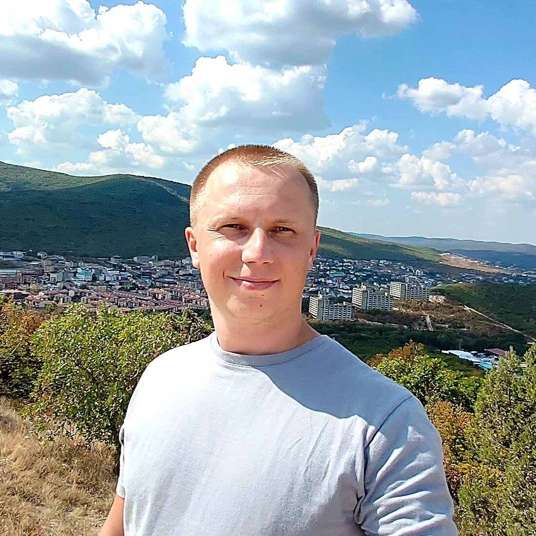 Игорь Лесин