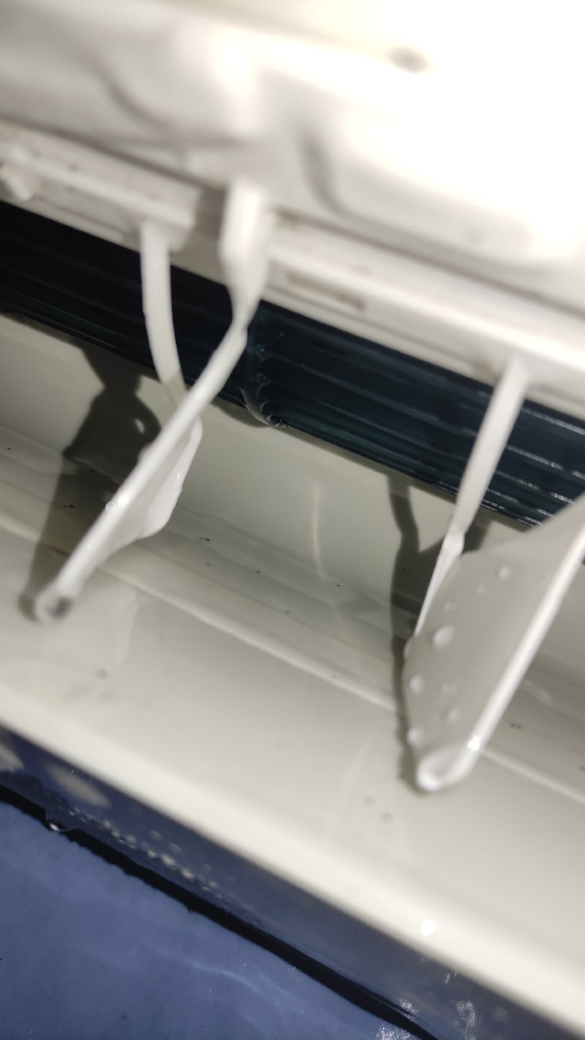 кондиционер, чистка кондиционера, грязный кондиционер, кондиционер midea дует теплым воздухом?, дренаж кондиционера