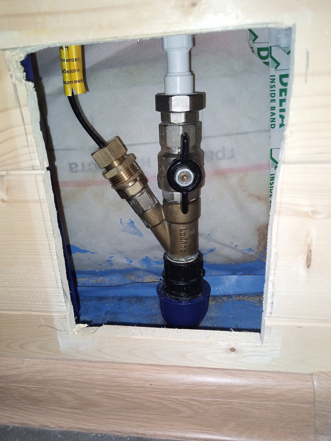 греющий кабель для водопровода пнд 32, монтаж водопровода, греющий кабель для водопровода внутри трубы, монтаж водоснабжения, отопление водоснабжение