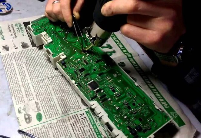 блок управления стиральной машины bosch maxx 4, ремонт модуля стиральной машины, ремонт, плата стиральной машины, ремонт платы восстановление