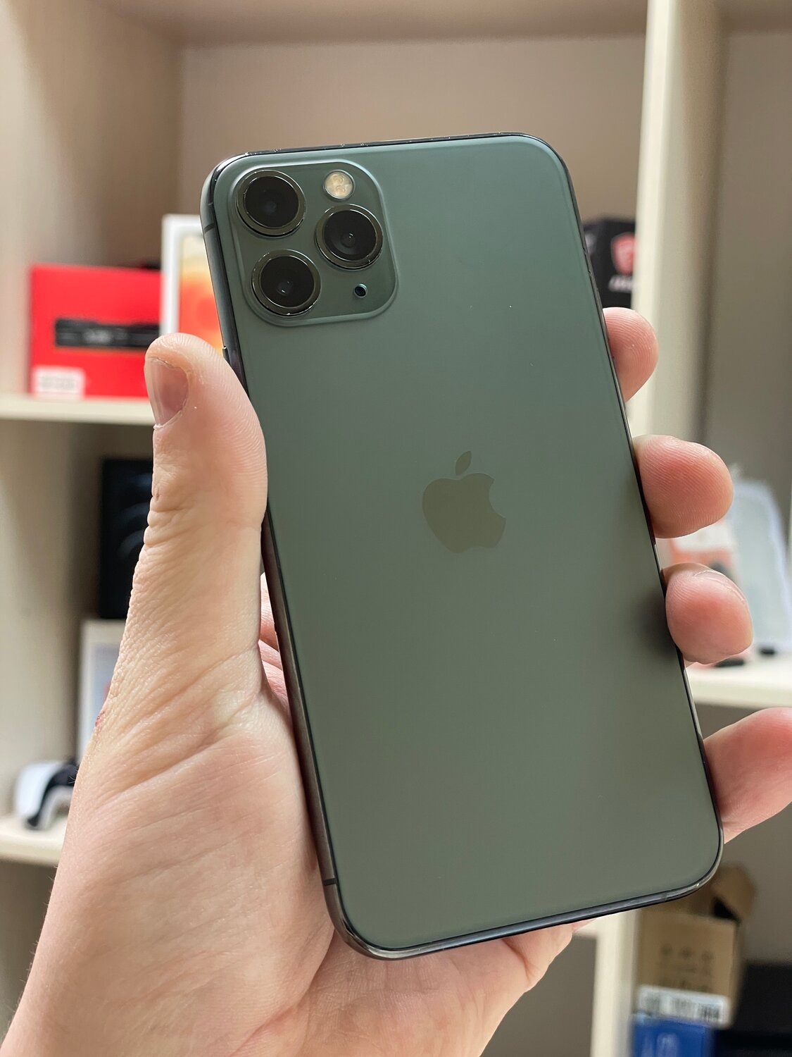 iphone 11 pro max, смартфон apple iphone 11, apple iphone 11 pro, iphone 11 pro green, iphone 13 pro max