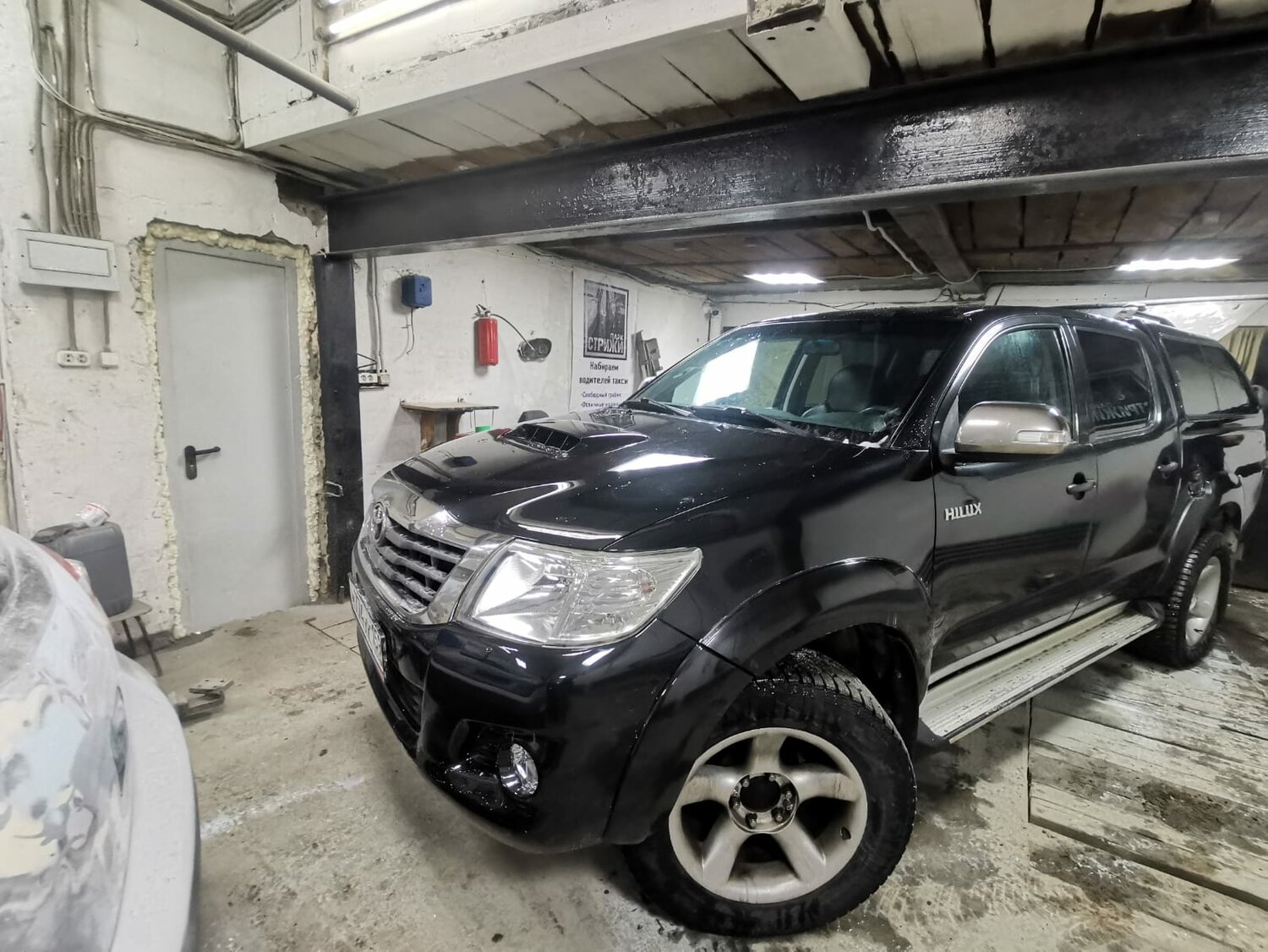 toyota hilux, toyota hilux 2012 года дизель, toyota hilux 2012, тойота хайлюкс 2012 черный, Toyota Hilux Surf II