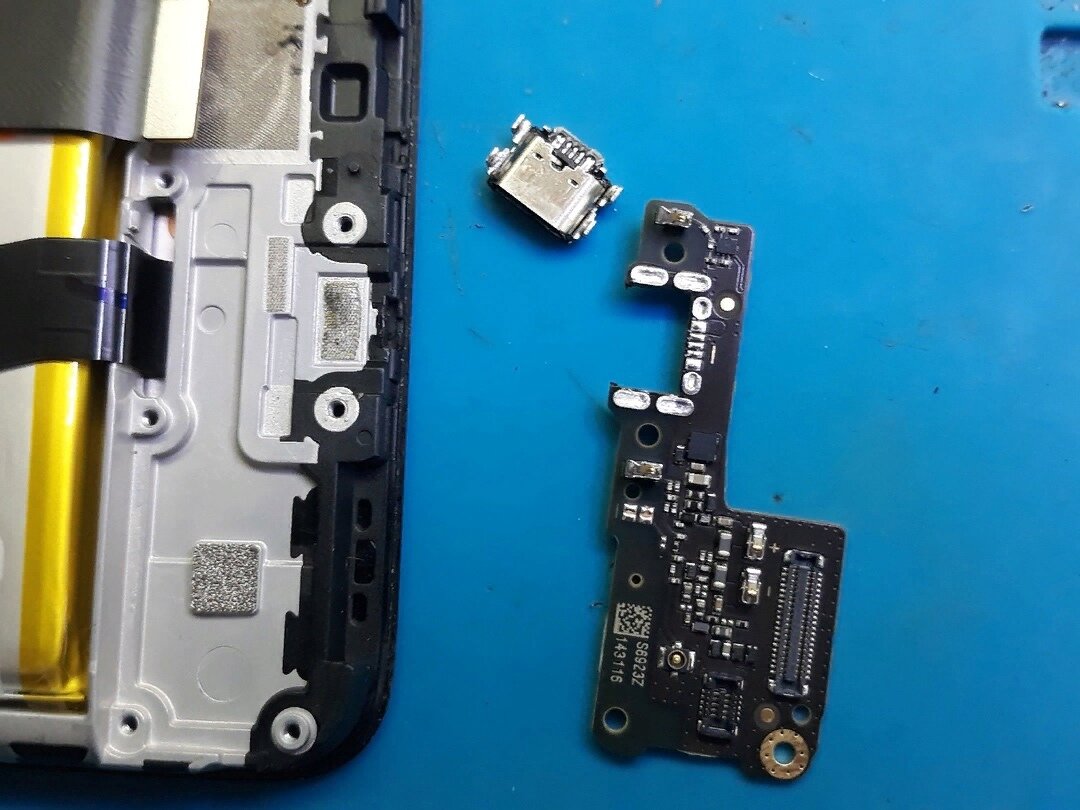 mobile repair, ремонт телефонов, samsung a20 disassembly, сервисный центр honor, phone repair
