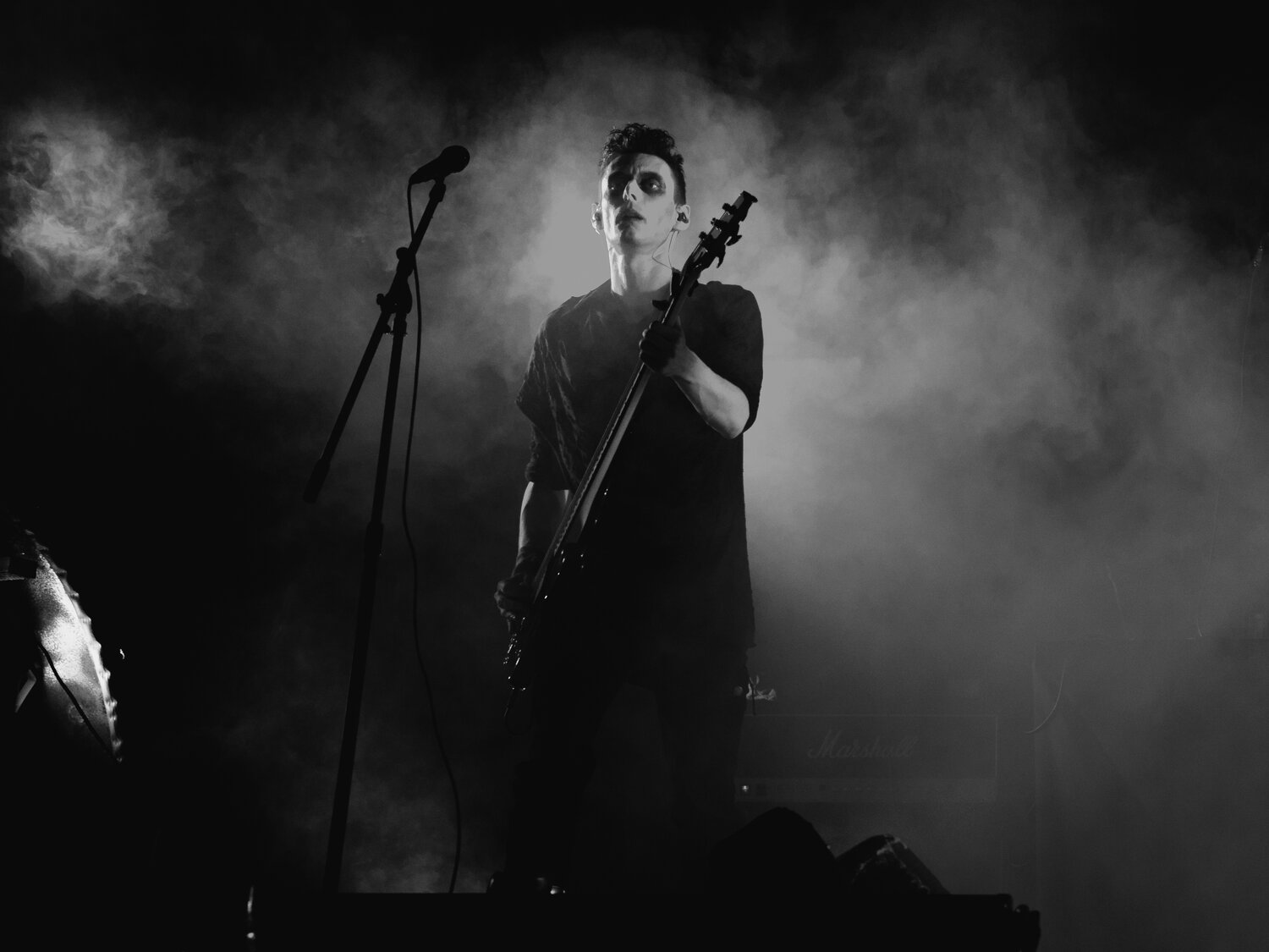 fade band, темнота, martti oiva kalevi ahtisaari портрет, концерт, колин джеймс