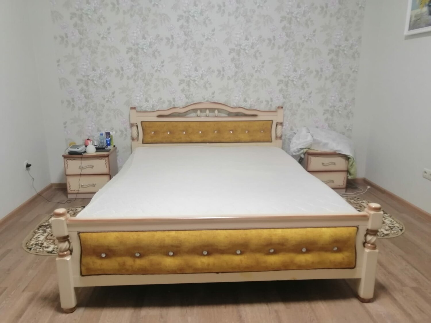 кровать, кровать из массива, кровать массив дерева, кровать спальная, двуспальная кровать из массива