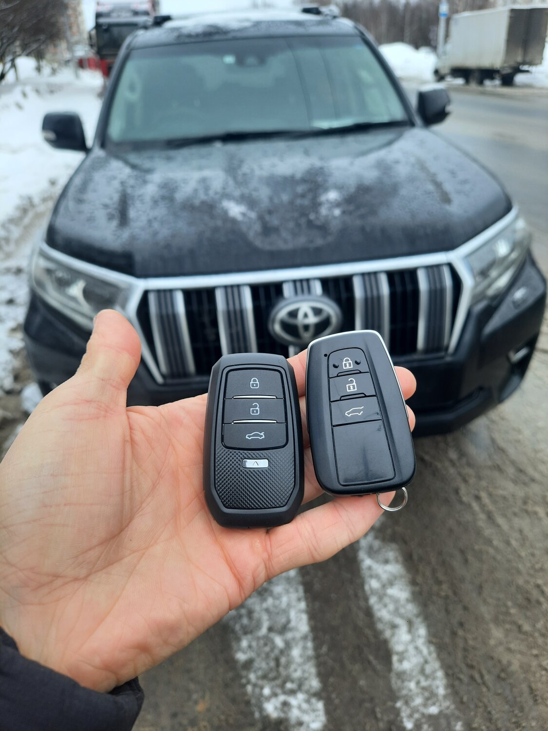 новый toyota land cruiser prado, toyota land cruiser prado, тойота ленд крузер прадо 150, ключ jeep compass, toyota land cruiser prado 150