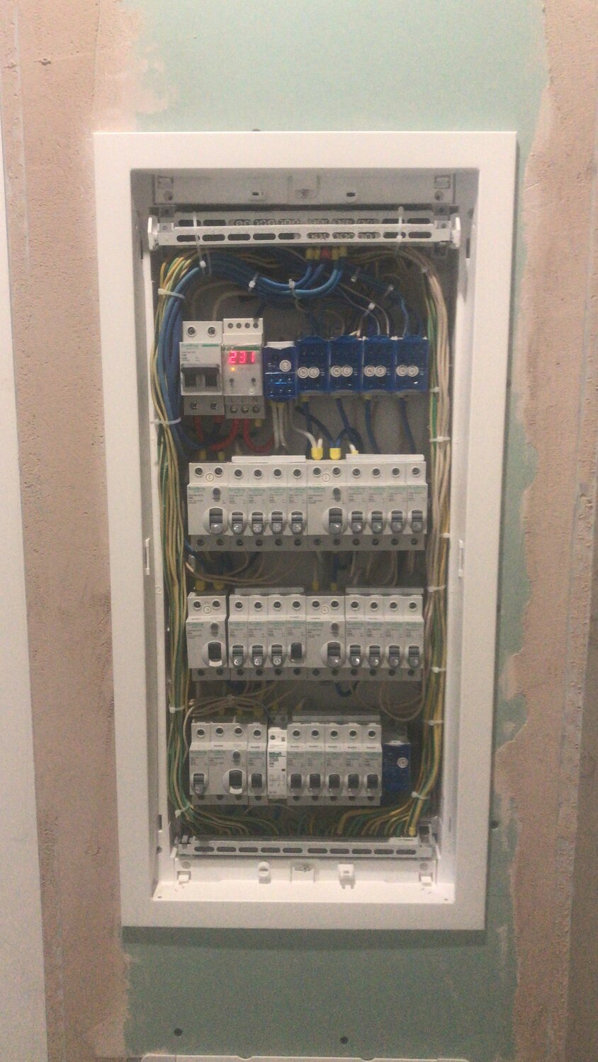сборка электрощита, монтаж электрощита, электрощиток, сборка электрического щита, электрика монтаж