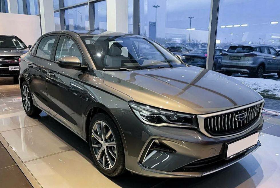новый geely emgrand, новый geely, geely emgrand 2023, geely emgrand ii 2023 белый, Mercedes-Benz CLA-klasse