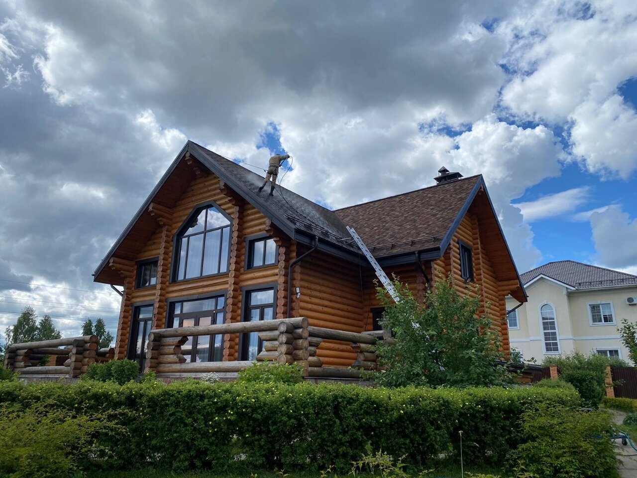 дом загородный, загородные дома, дом бревно, хонка дома, бревенчатые дома