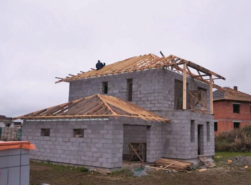 одноэтажный дом из керамзитобетонных блоков, дома из газобетона, пристройка из пеноблоков, дома из керамзитобетонных блоков, дом из керамзитоблока