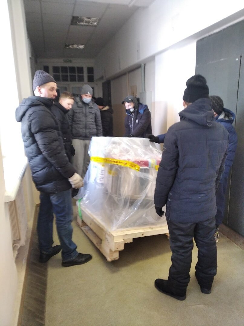 куртка зимняя мужская, помощи, гуманитарная помощь, пункты гуманитарной помощи для добровольцев в ростове великом, на донбасс