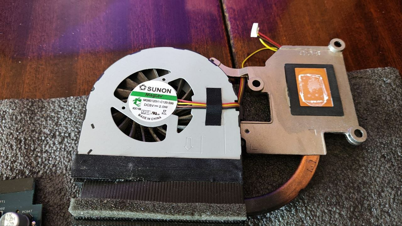 охлаждение ноутбука, lenovo g580 кулер, вентилятор lenovo g580, кулер для ноутбука, (кулер) для ноутбука lenovo ideapad g770