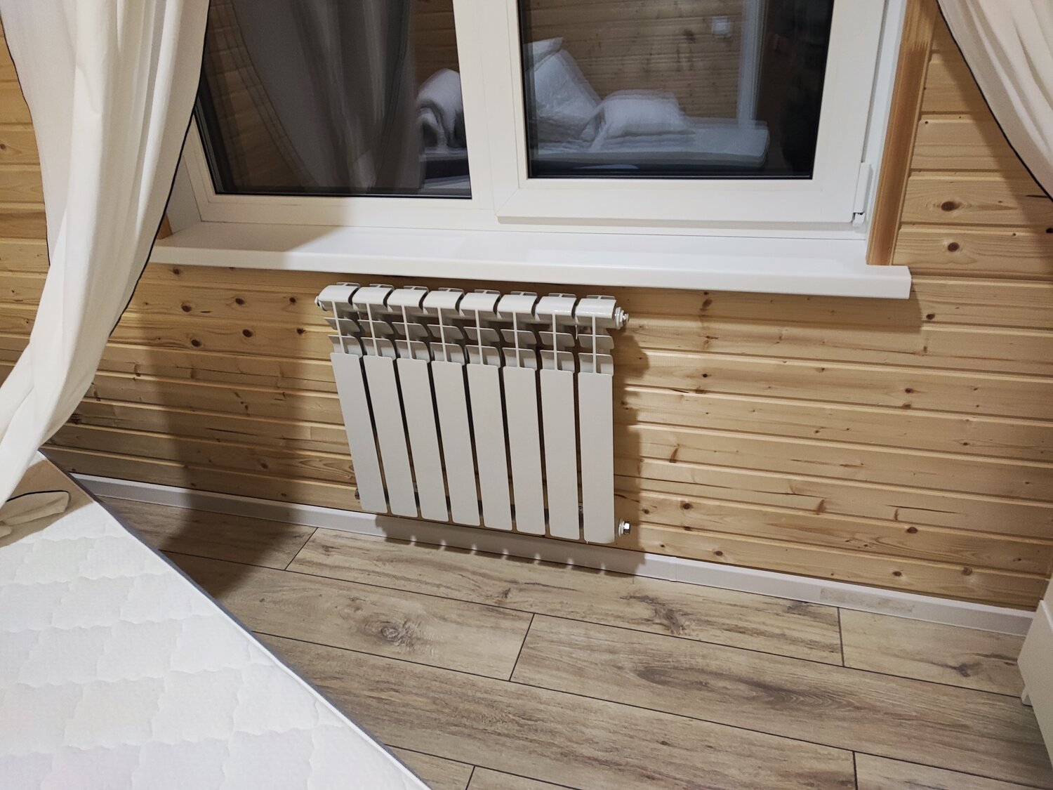 радиаторы в частном доме, установка радиаторов отопления в частном доме, монтаж радиаторов отопления в частном доме, какие радиаторы отопления лучше ставить в частном доме, радиаторов отопления