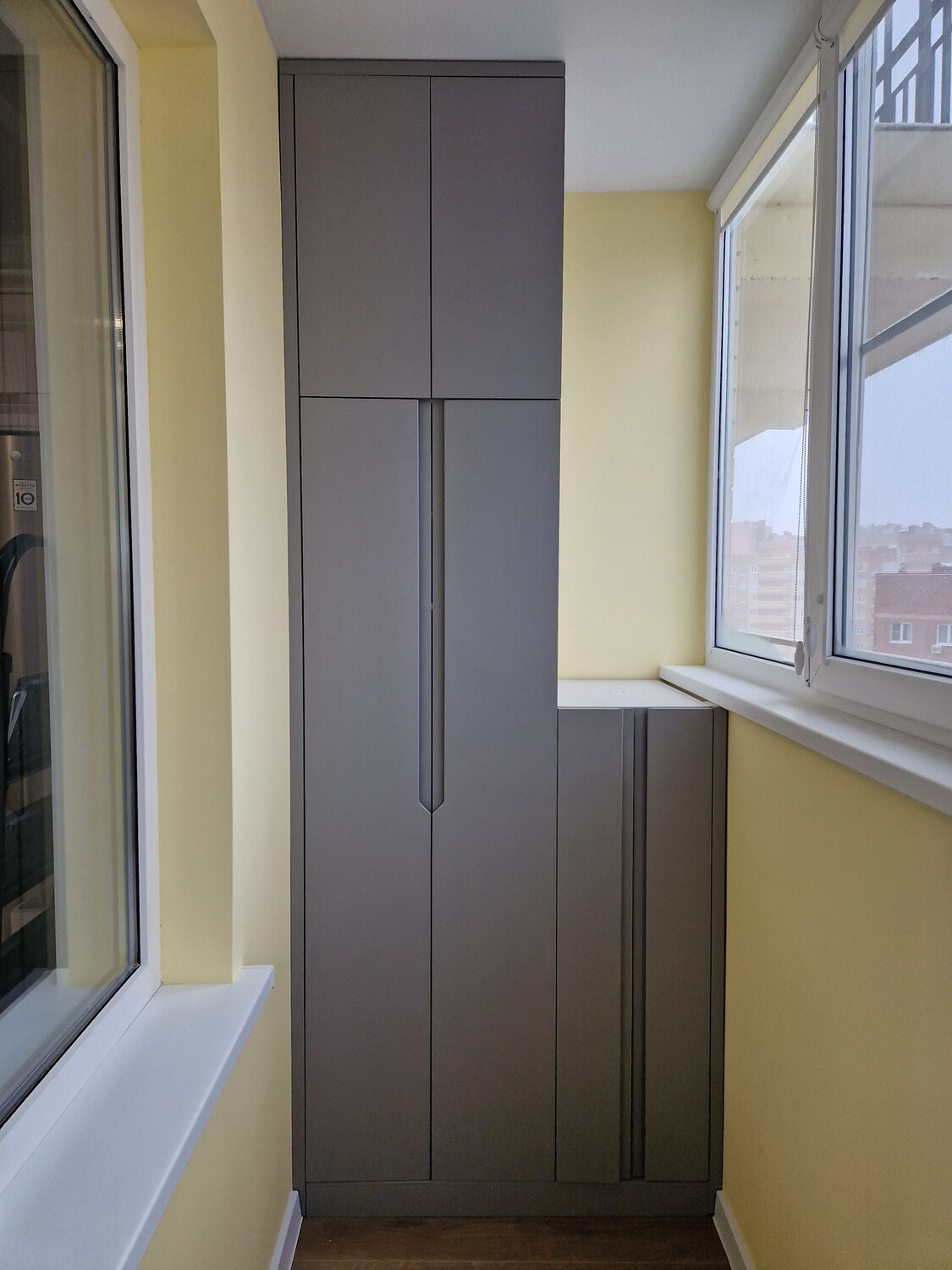 шкаф на балкон, мебель для балкона, шкафчики на балкон, полубалкон полулоджия, шкаф для лоджии