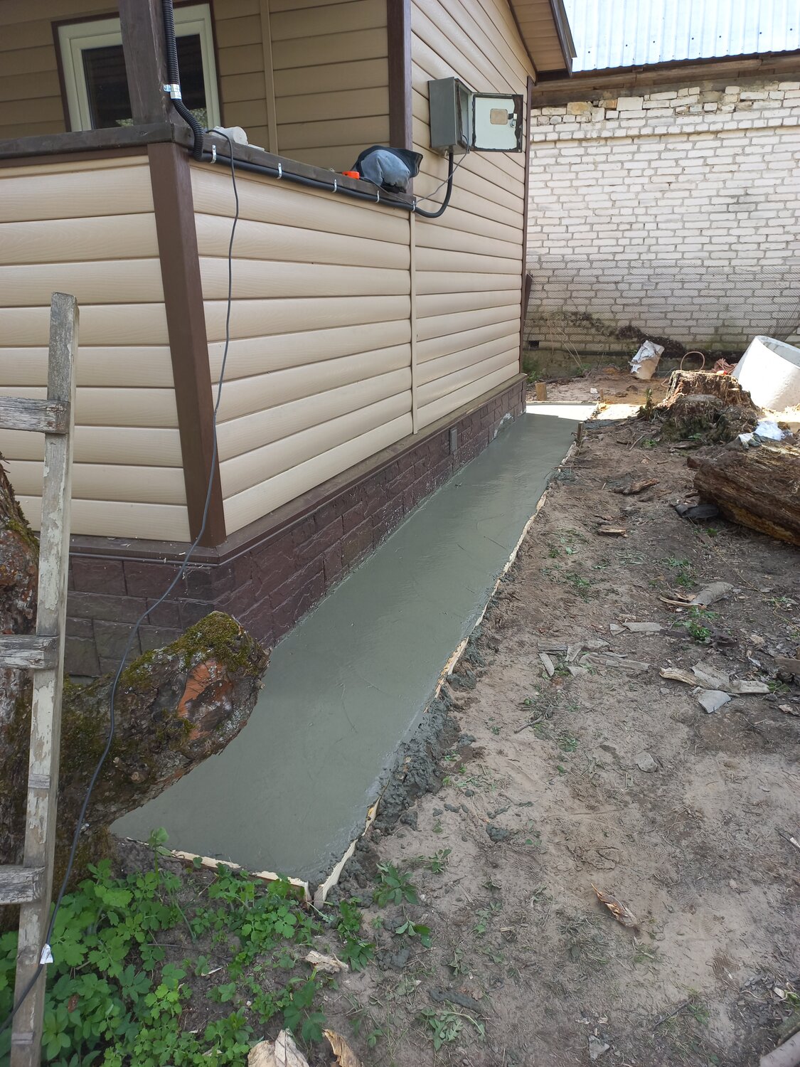 отмостка вокруг дома, отмостка для дома, отмостка, обустройство отмостки, отмостка вокруг дома своими руками из бетона