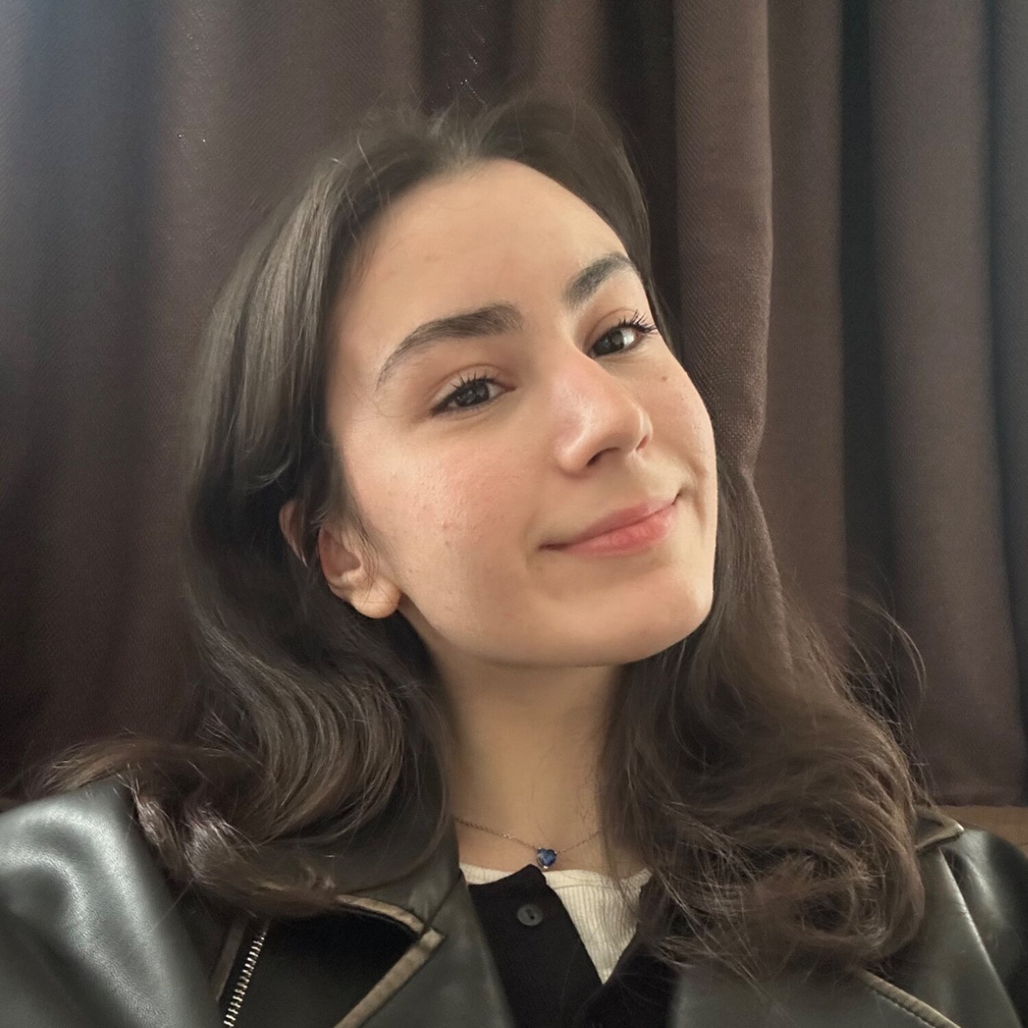 Элина Шогенова