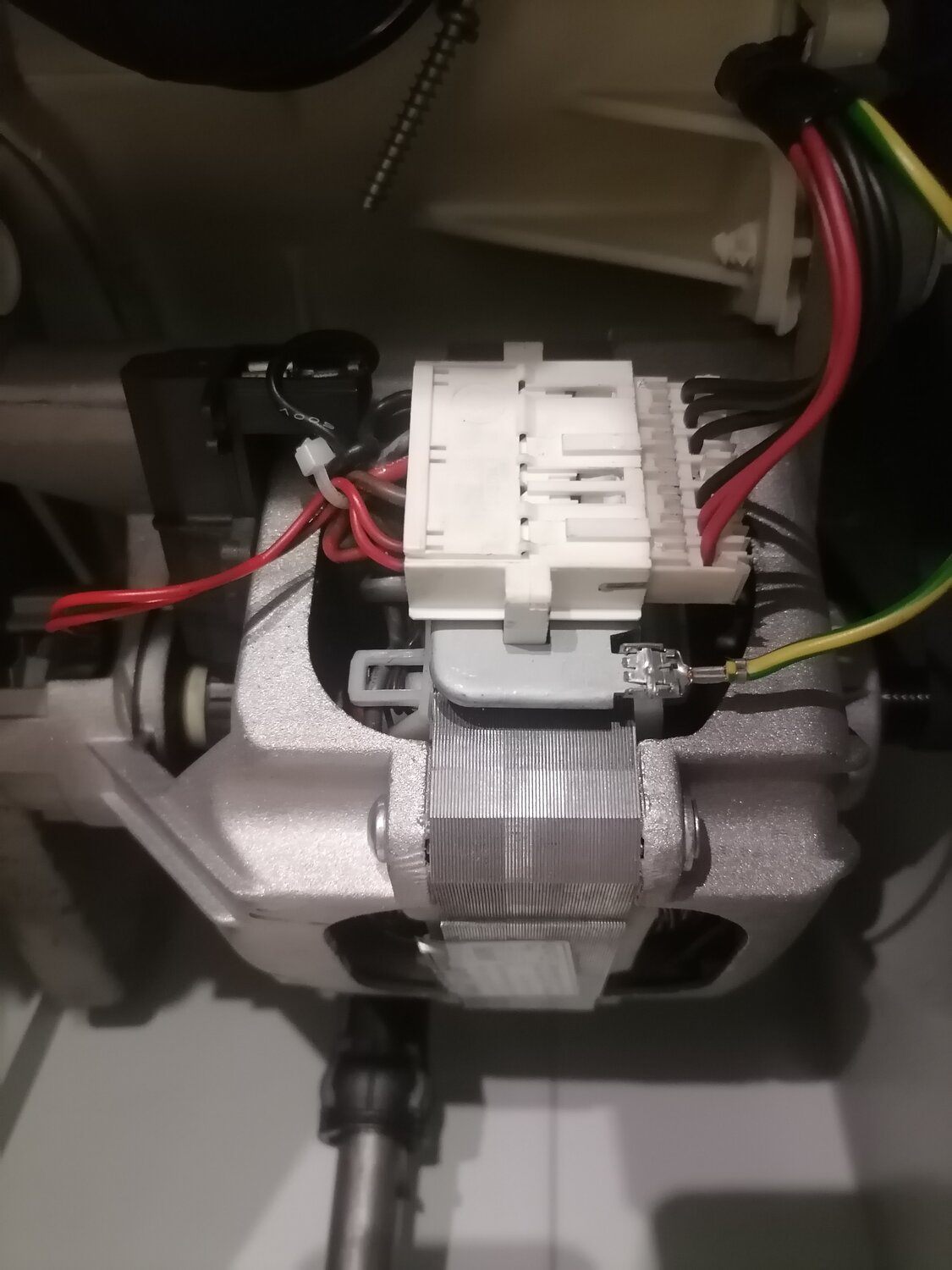 Ремонт стиральных машин с выездом на дом