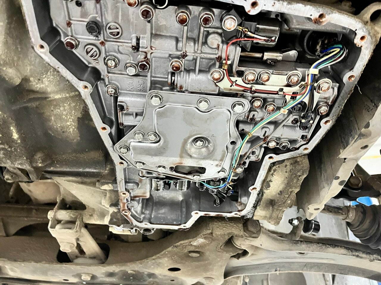 акпп ниссан х-трейл т30, акпп nissan tiida, акпп ниссан тиида, замена масла в акпп, ниссан nv200 масла акпп