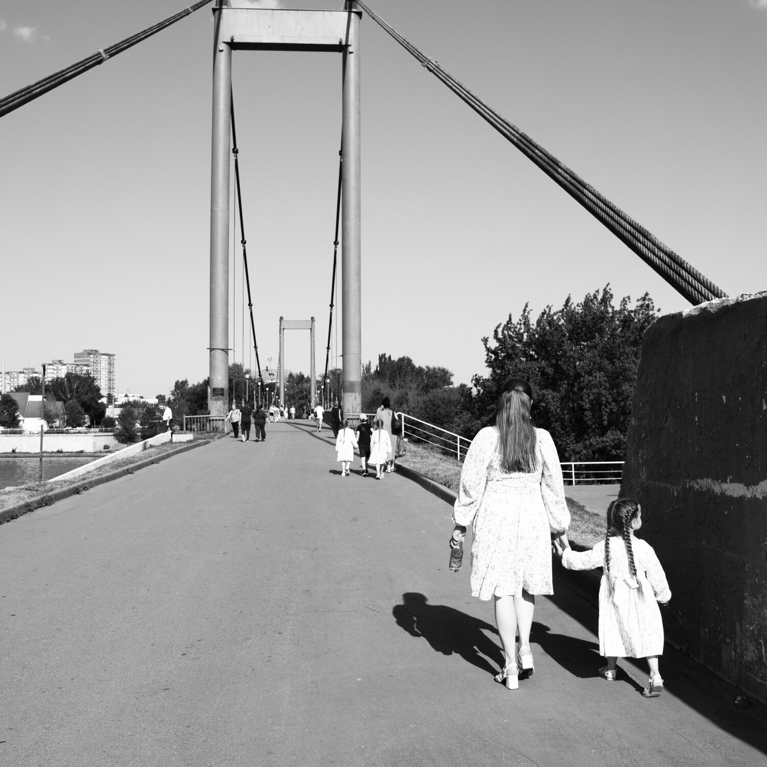 виноградовский мост красноярск, тюмень набережная, оренбург мост европа азия, мост дружбы пенза, пешеходный мост европа азия оренбург