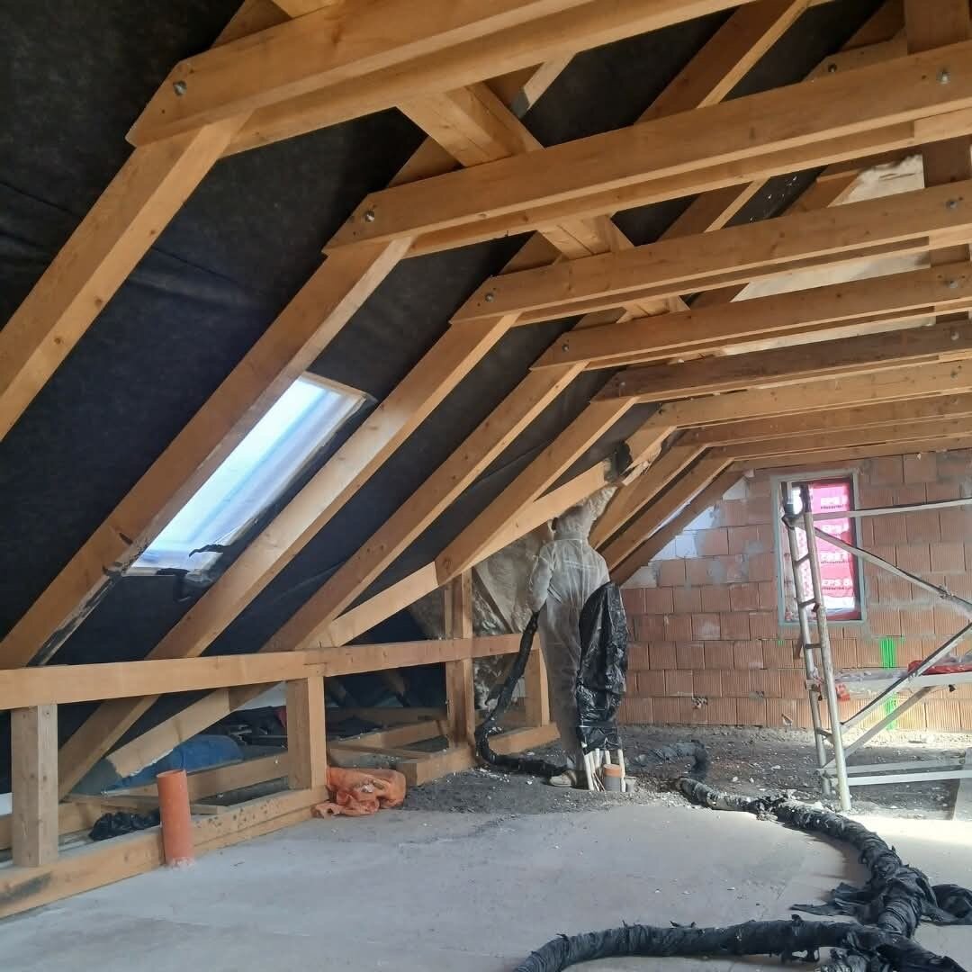 крыша мансарда, строительство мансарды, мансарда в частном доме, мансарда изнутри, мансарда в доме