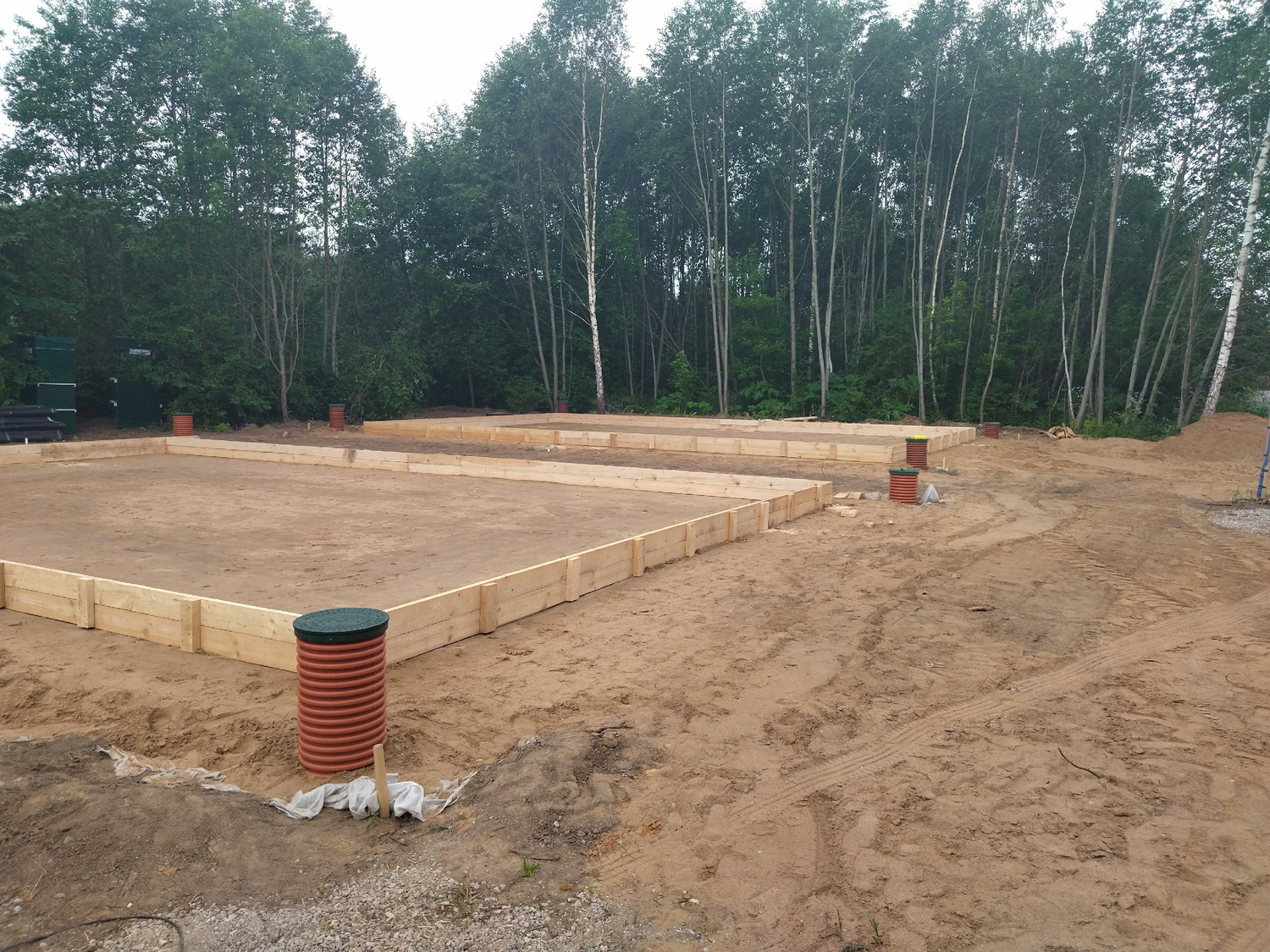 фундамент, фундамент монолитный, строительство фундамента, ленточный фундамент для дома, строительства дома