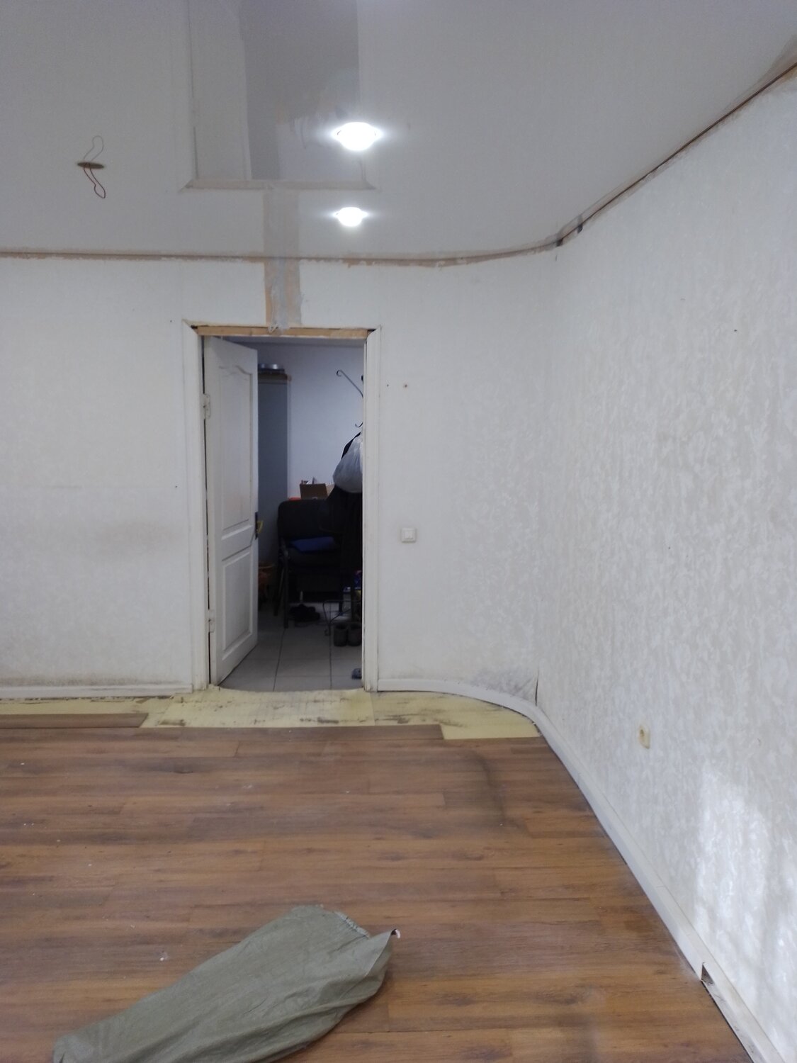 дом в, интерьер комнаты, помещение, квартир, недвижимость в