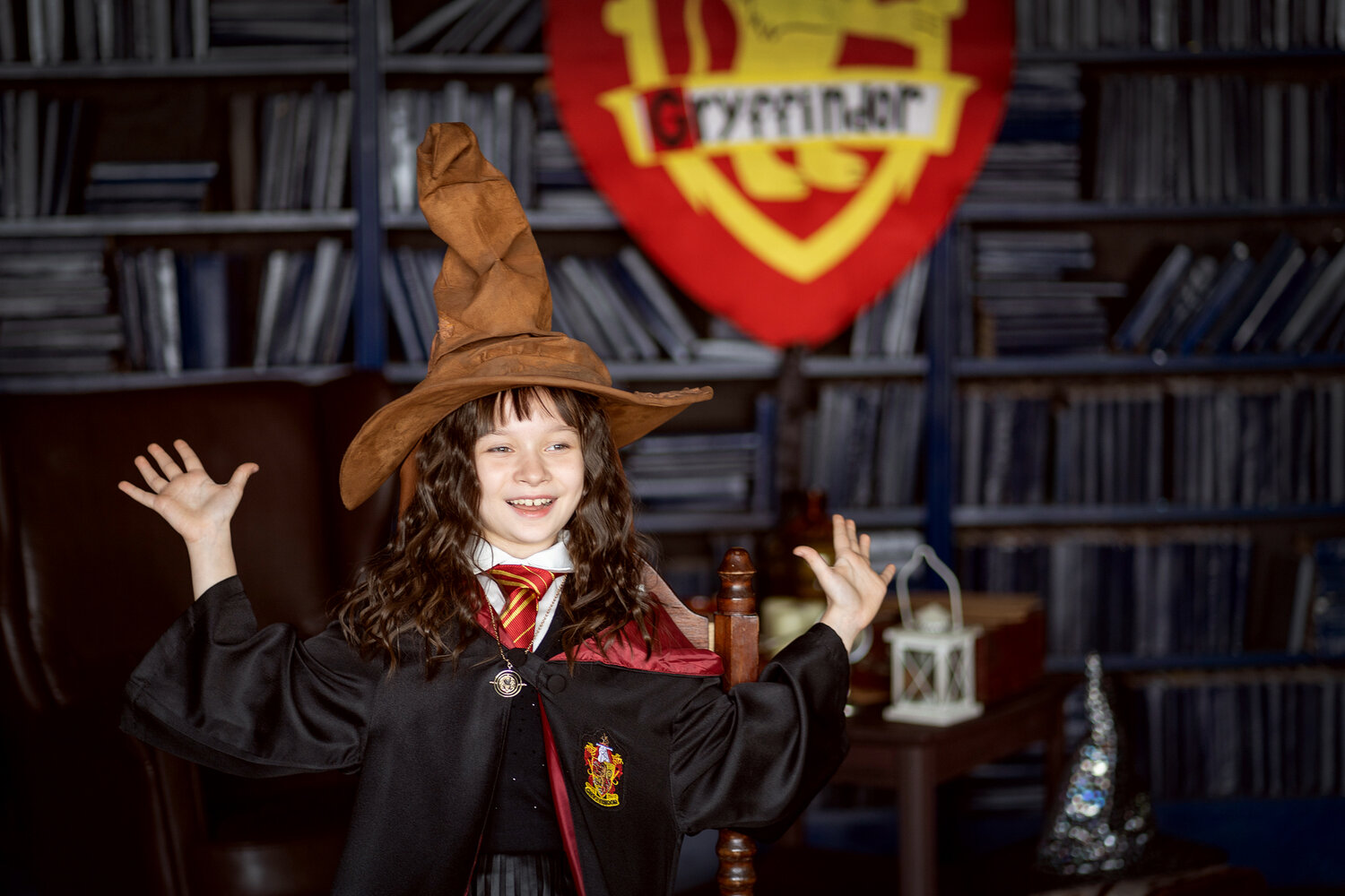 распределяющая шляпа гарри поттер, harry potter hermione granger, в стиле гарри поттера, hermione harry potter, ребенок