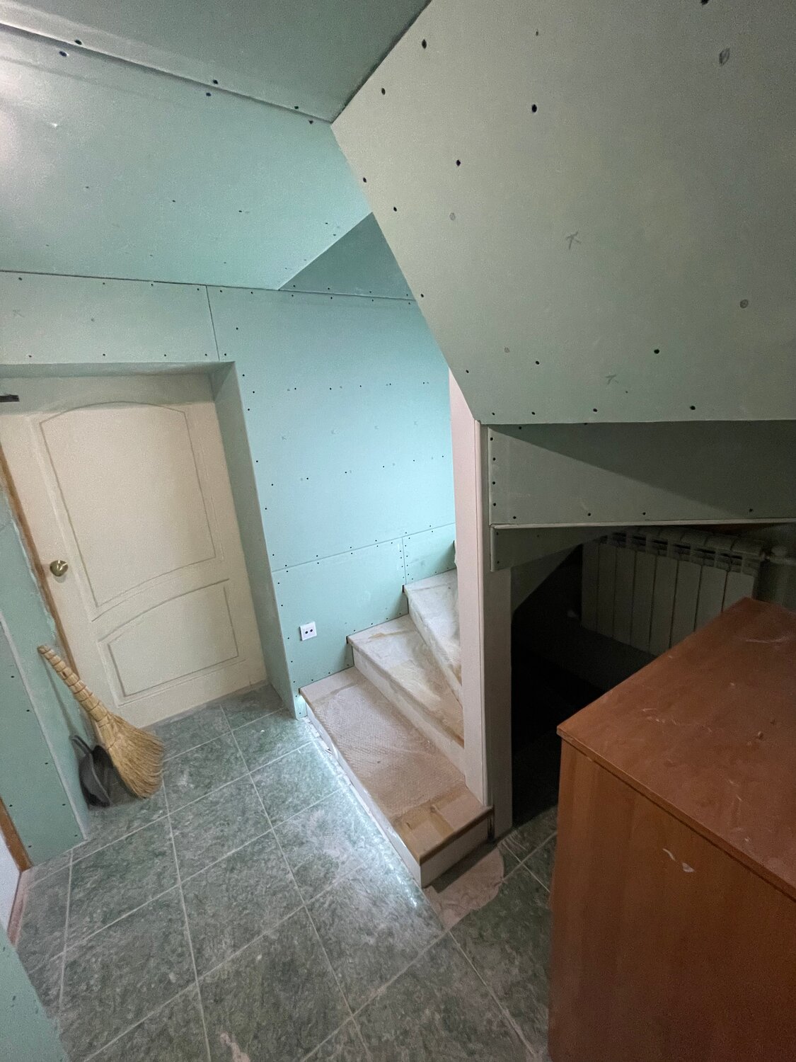 дом лестница, дом 🏡, частного дома, отделка лестниц, винтовая лестница
