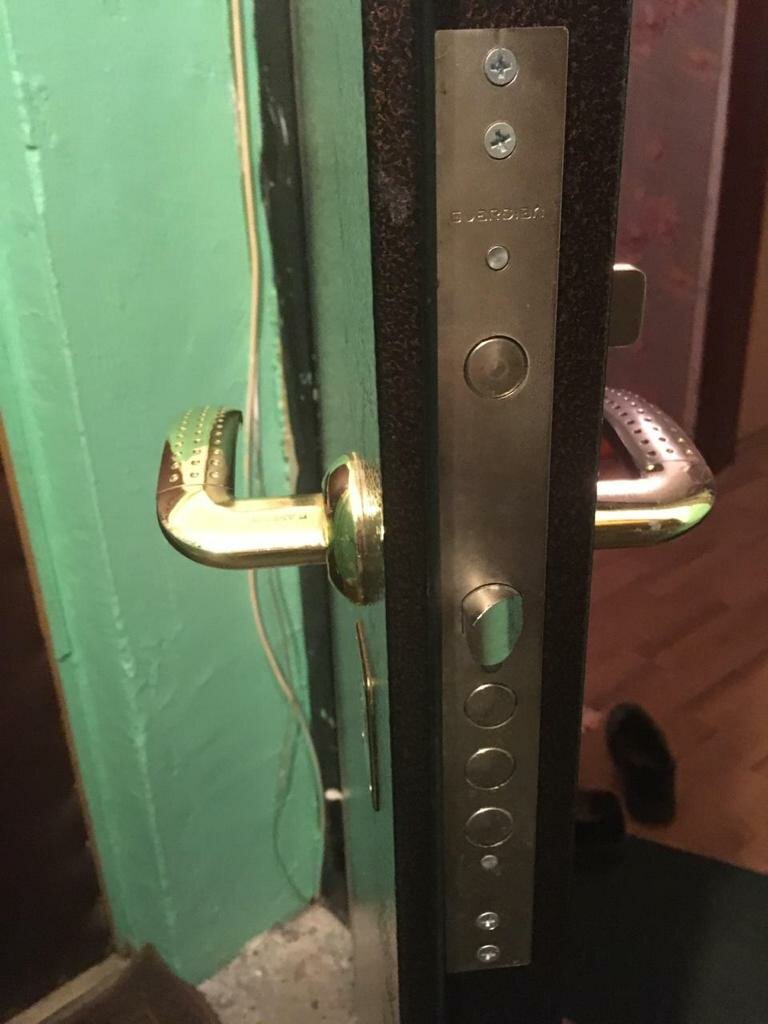 Замена замка входной двери в Москве - Ремонт и установка замков ...