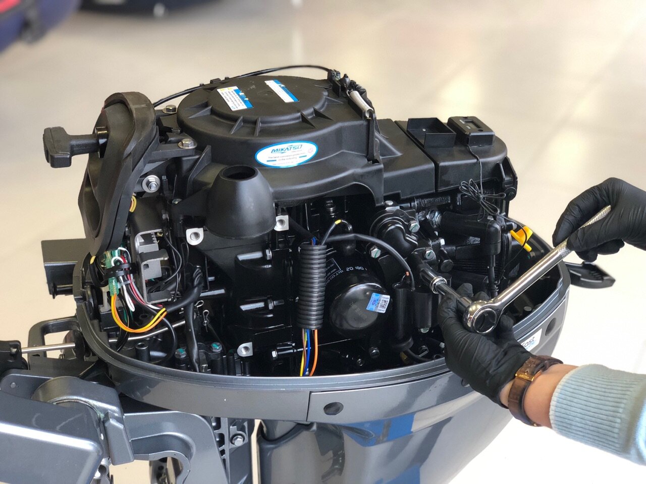 мотор сузуки df20as, лодочный мотор suzuki df9.9as, лодочный мотор mikatsu m50fes-t, лодочный мотор suzuki df15as, лодочный мотор mikatsu mf9.9fhs
