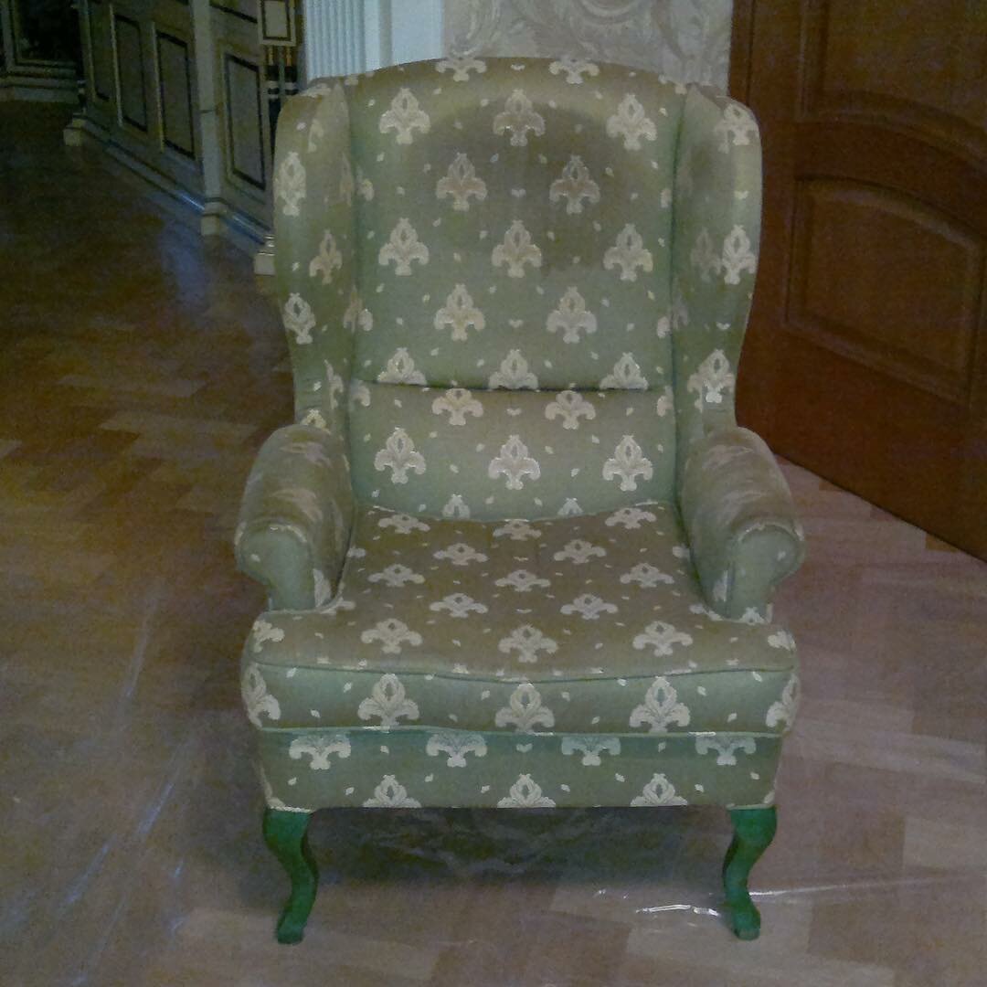 Ремонт обивки кресла из кожзама - 82 фото