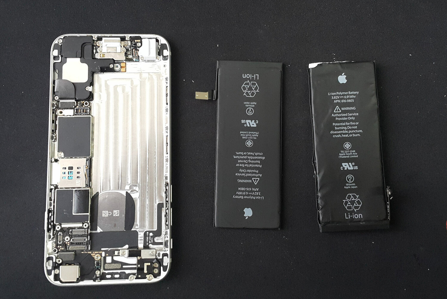 замена аккумулятора iphone, замена акб iphone 6, iphone 5, iphone 5s внутри, iphone 6s разобранный