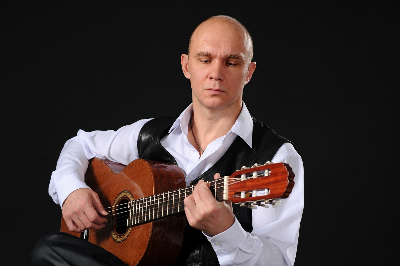 Александр Соколов