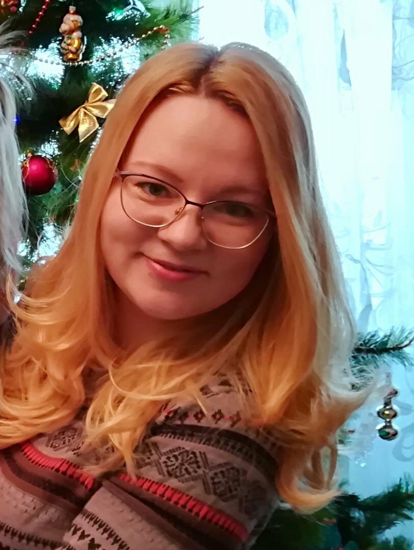 Юлия Высоцкая