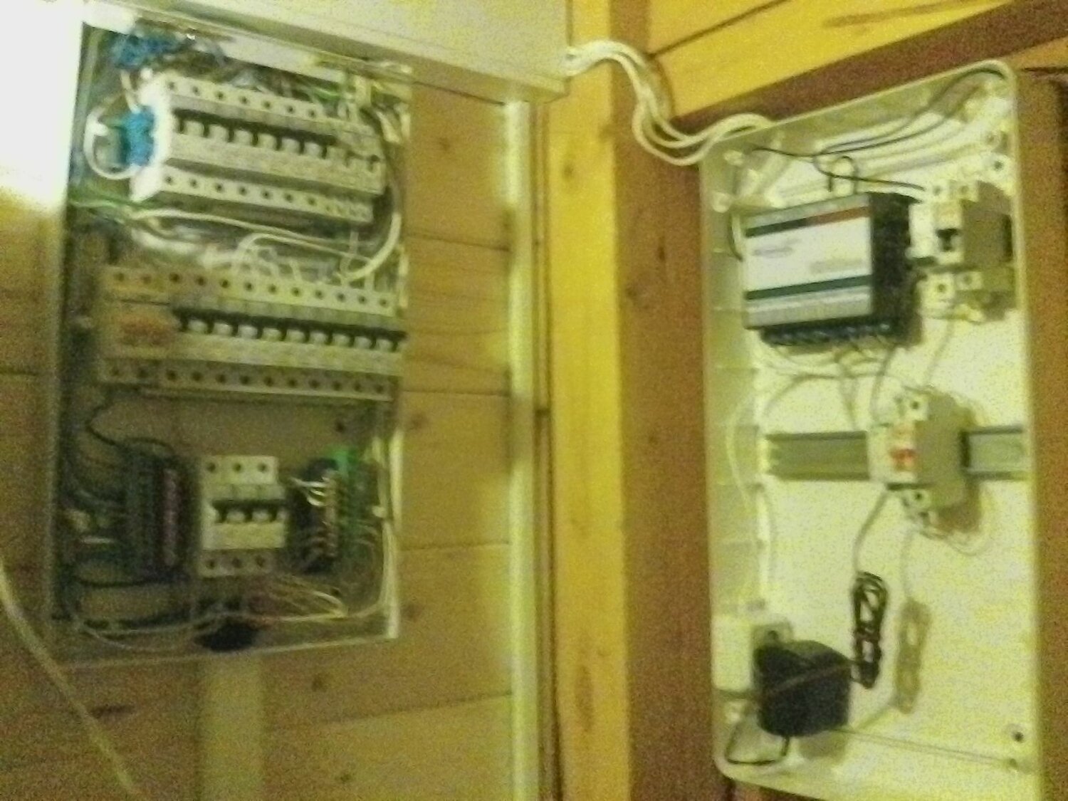 блок управления кситал gsm 8т, кситал gsm 4, блок управления кситал v0r8-433, кситал gsm чертеж, сотовая система контроля отопительного оборудования кситал gsm-12t