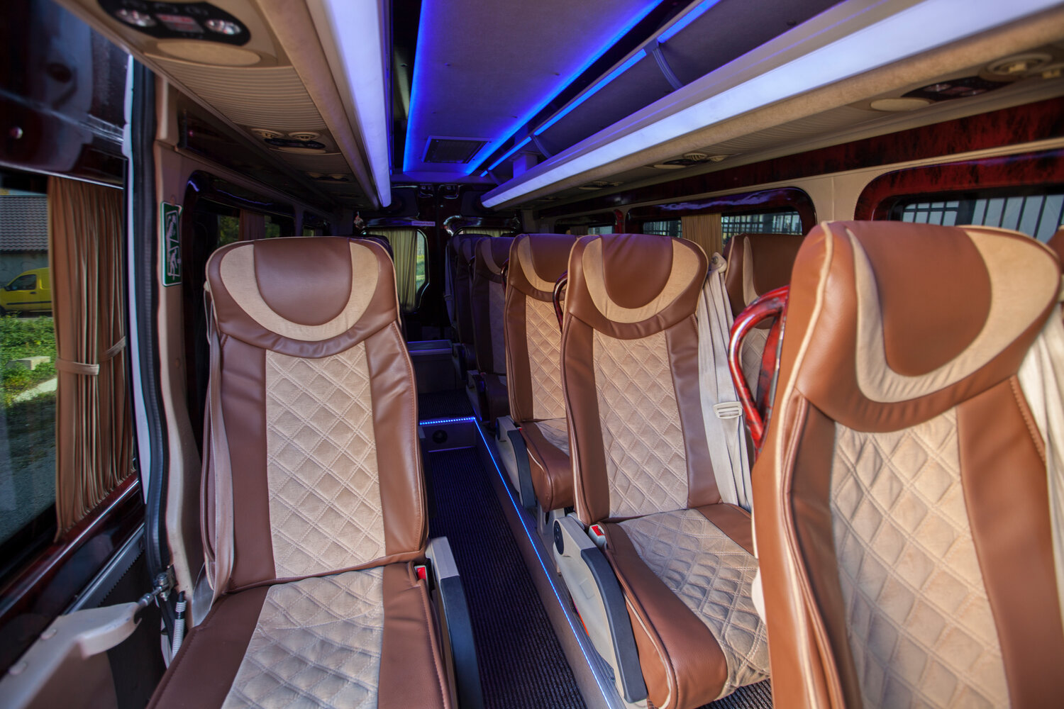 mercedes-benz sprinter, мерседес спринтер турист 20 мест, мерседес спринтер люкс 20 мест, мерседес спринтер 20 мест вип, мерседес бенц спринтер на 20 мест