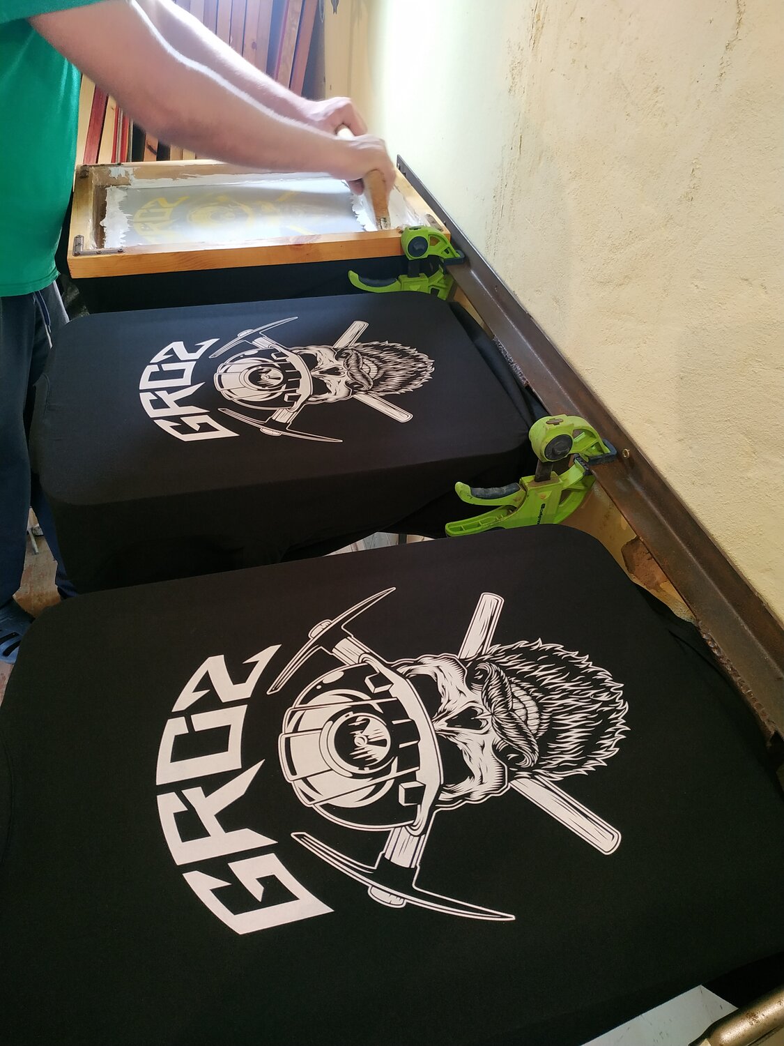 бренд, печать на футболках, person, sablon, strong