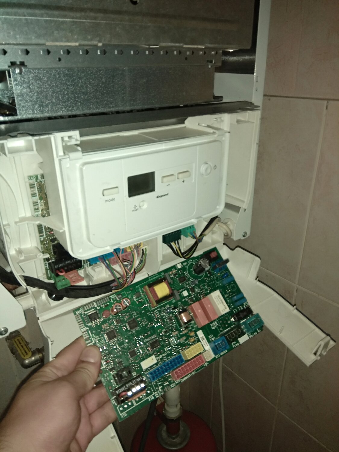 техника, бытовая техника, компьютер, sony kdl 42w706b перезагружается, эльбрус-3м1
