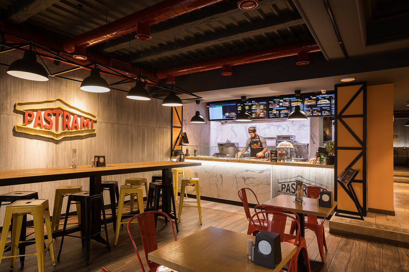 кафе, ресторан pastrami yerevan, интерьер мясного магазина в стиле лофт, интерьер, фаст фуд лофт