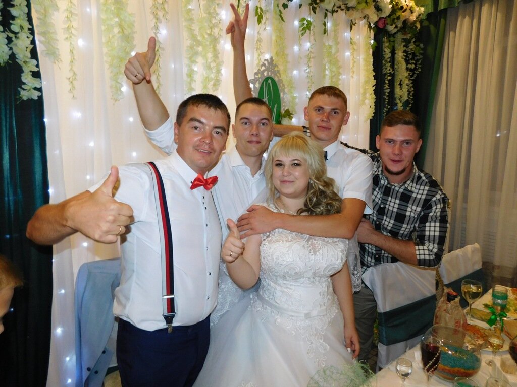 Ведущий праздника