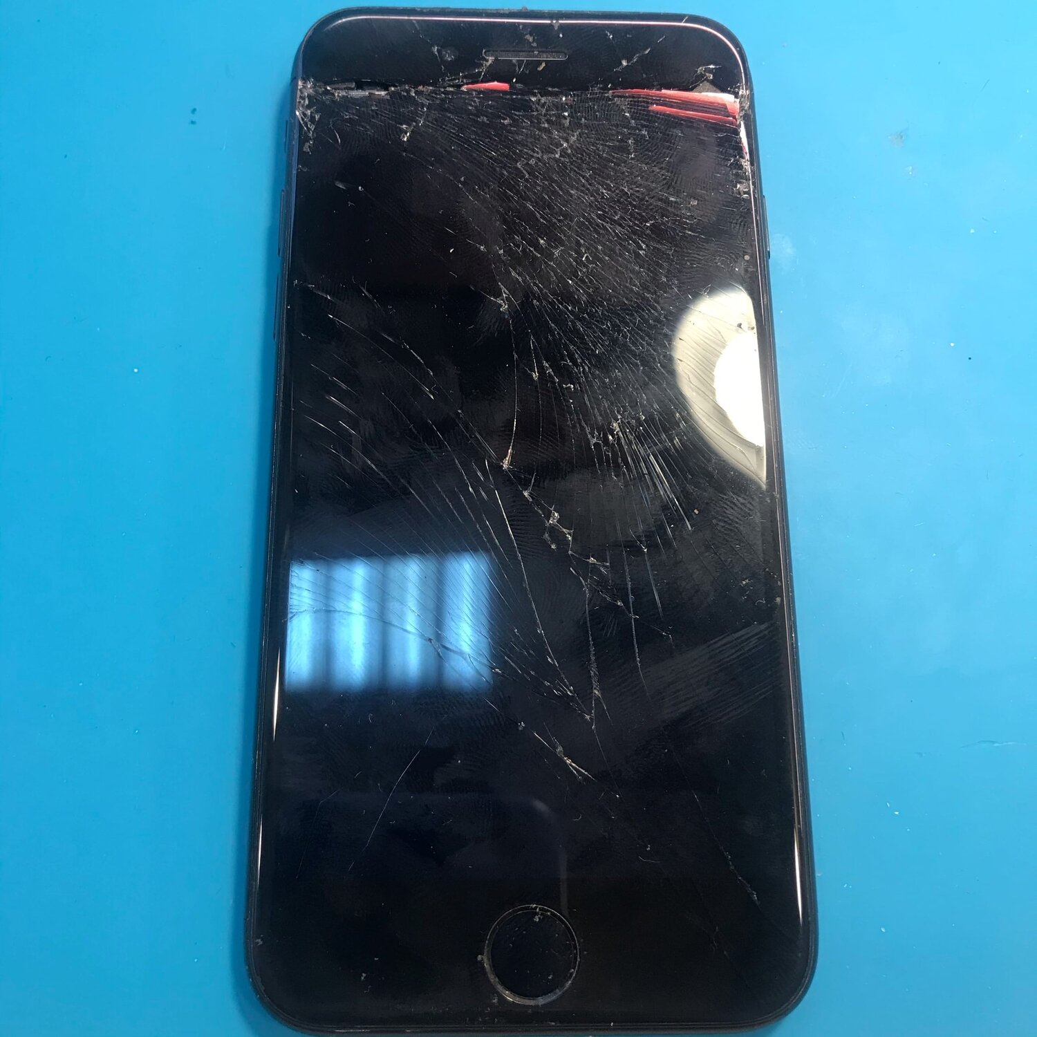 разбитый iphone 6s, смартфон, мобильный телефон, айфон 7s разбитый, iphone