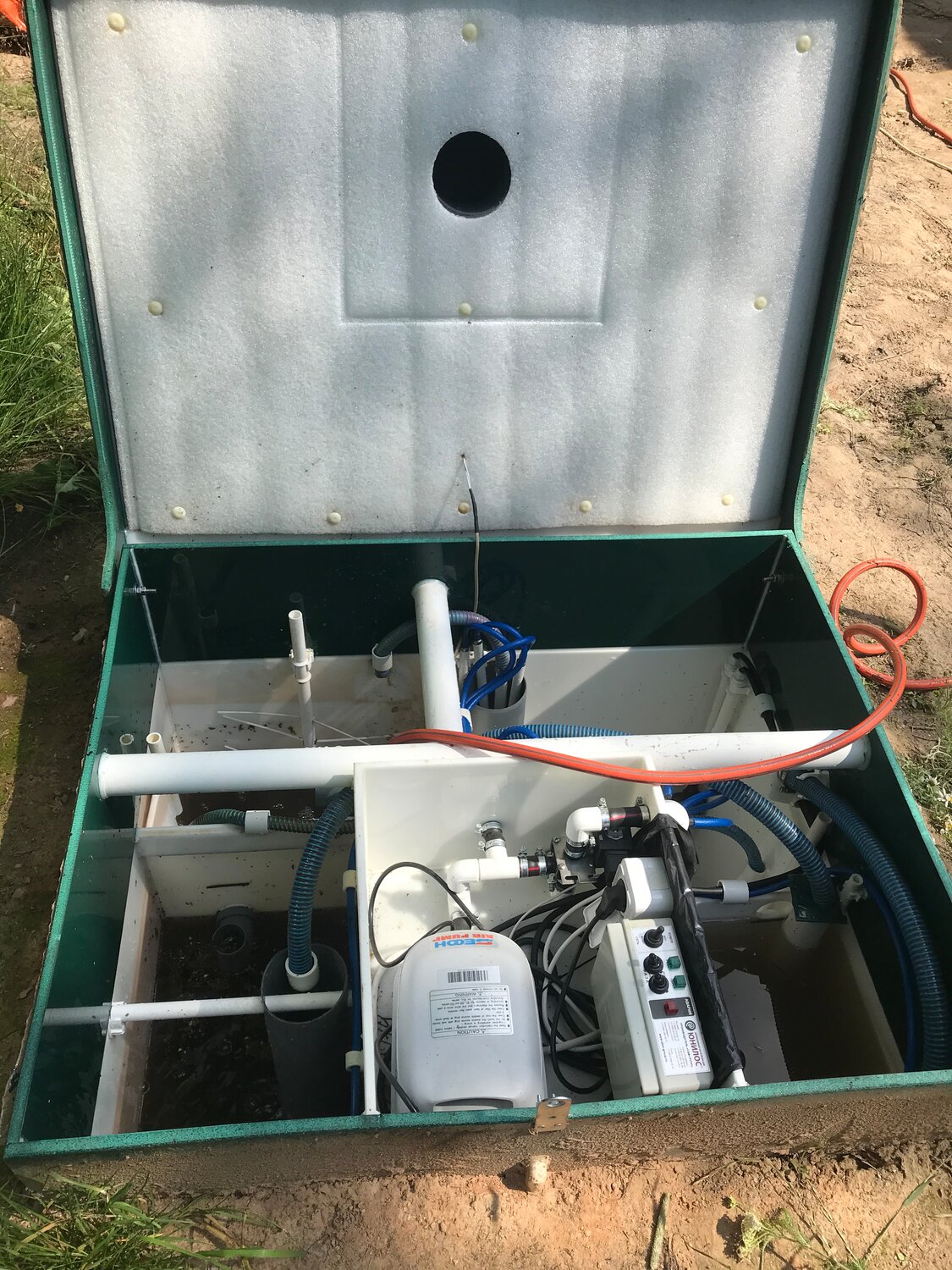 юнилос астра 8, компрессор юнилос астра 5, юнилос триумф, септик астра 3 габариты, септик топас 75