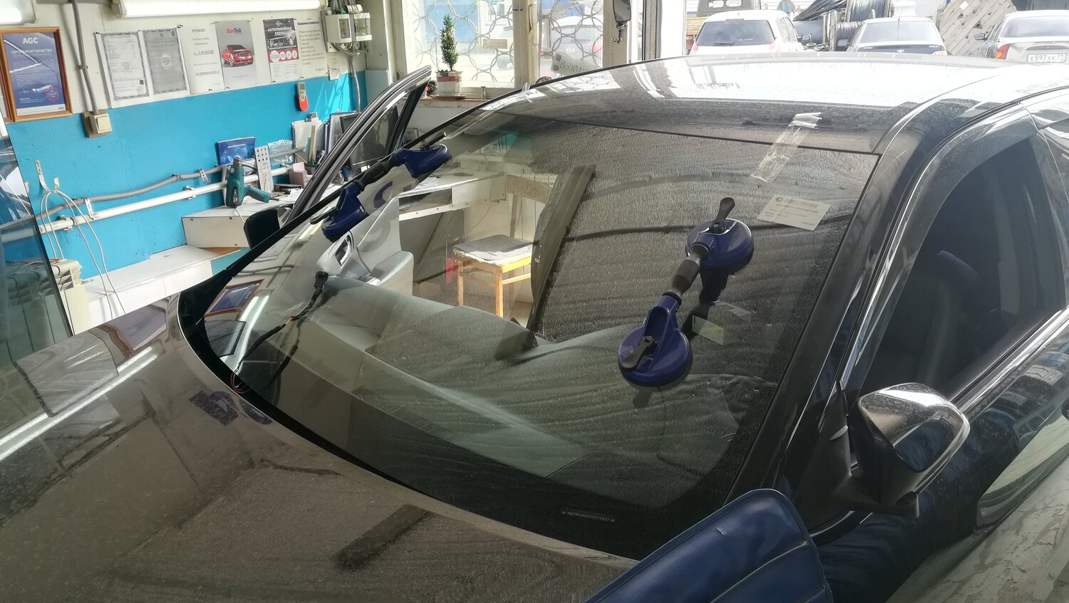 лобовое стекло, автостекло, автомобиль, лобовое стекло logan 2, лобовое стекло тойота камри 50