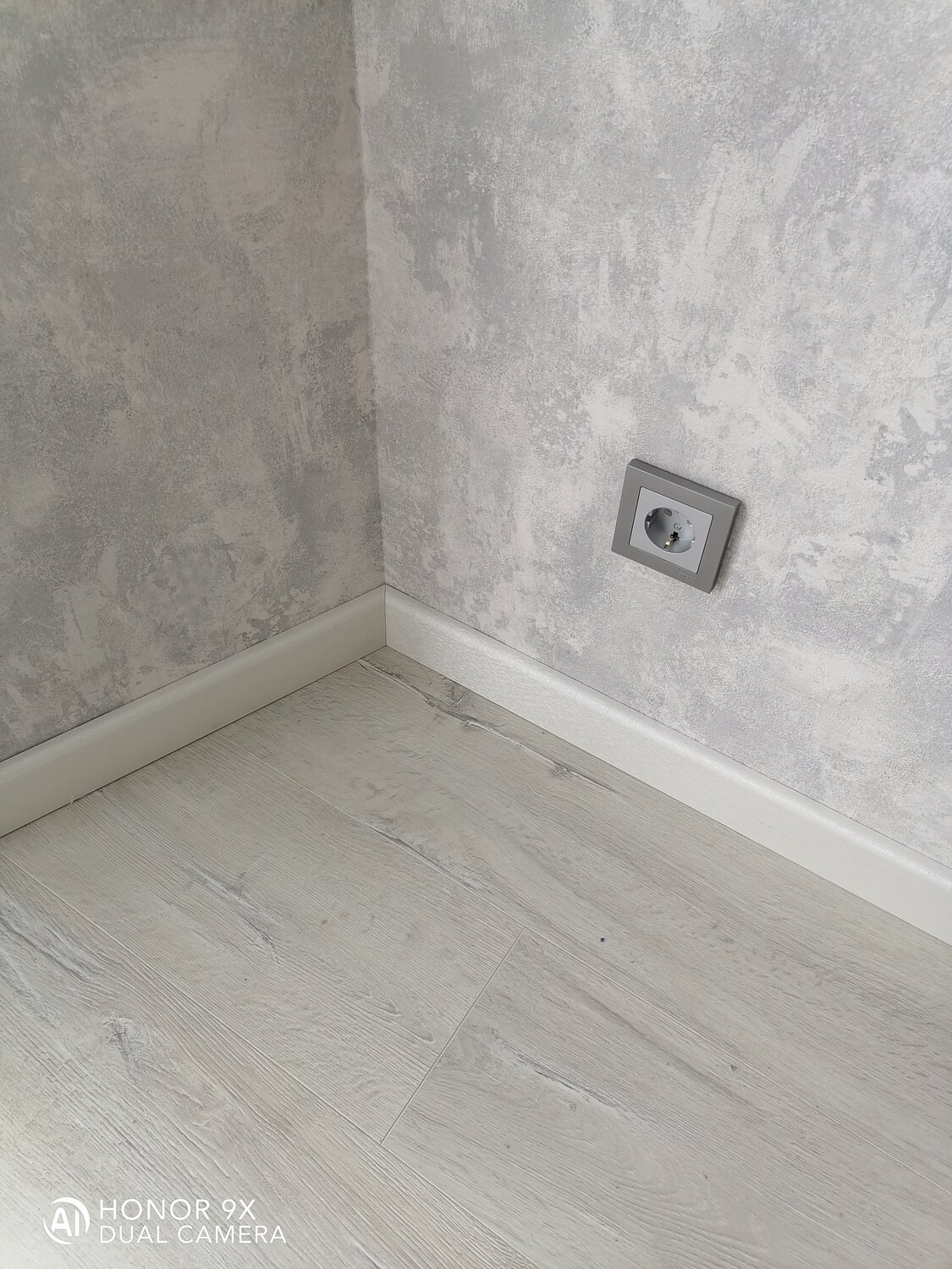 плинтус, линолеум, плинтус мдф 10 см, квартира, ламинат